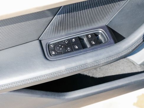 Certified 2020 Porsche Taycan Turbo S image 23