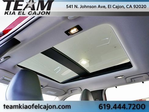 Used 2025 Mitsubishi Outlander SEL image 18