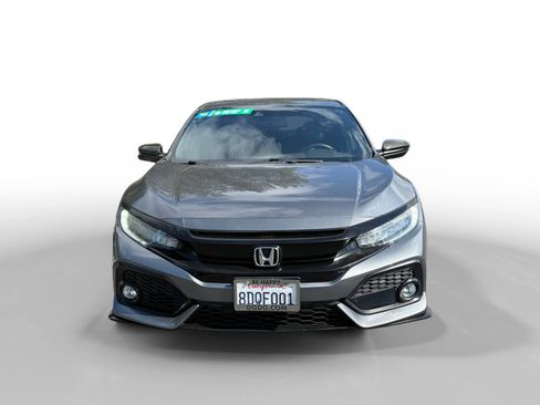 Used 2018 Honda Civic Sport Touring image 8