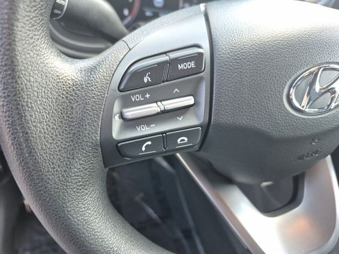 Used 2019 Hyundai Kona SE FWD image 26