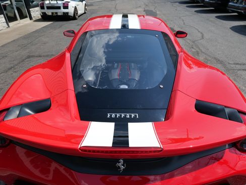 Used 2020 Ferrari 488 Pista Coupe image 88