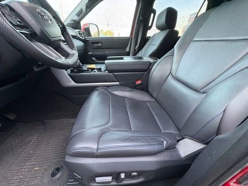 Used 2023 Toyota Sequoia Platinum image 13