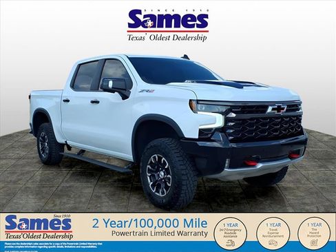 Used 2025 Chevrolet Silverado 1500 ZR2 image 1