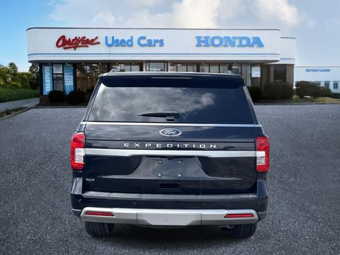 Used 2022 Ford Expedition XLT AWD/4WD image 4