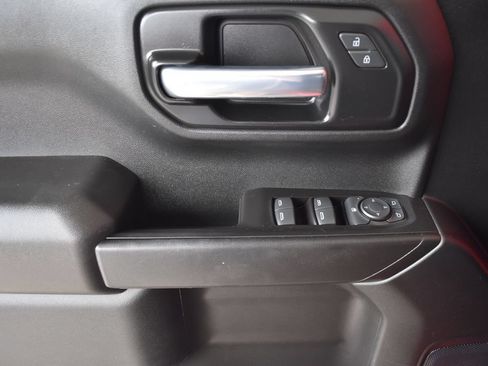 Used 2021 Chevrolet Silverado 1500 Custom Trail Boss w/ LPO, Dark Essentials Package AWD/4WD image 20