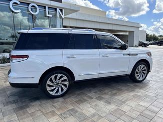 Used 2022 Lincoln Navigator Reserve video 2