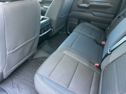 Used 2024 GMC Sierra 1500 Elevation w/ Preferred Package AWD/4WD image 4