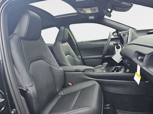 New 2026 Lexus UX 300h AWD image 10