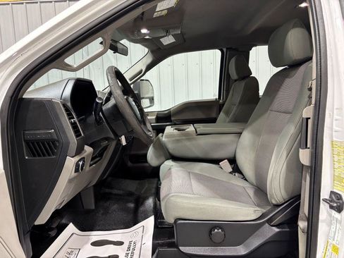 Used 2019 Ford F350 XL w/ Power Equipment Group RWD image 11