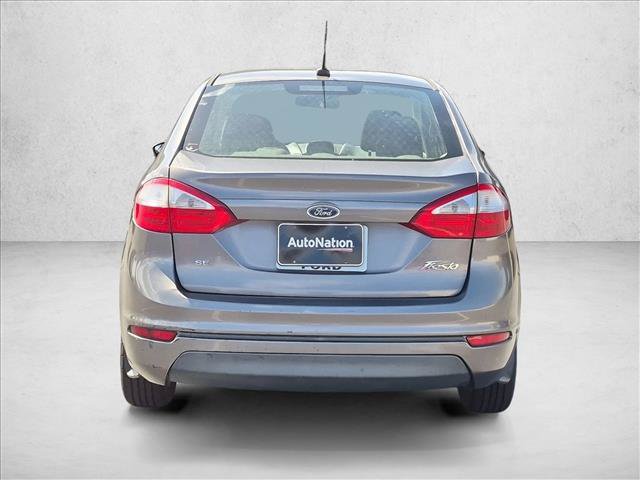 Used 2014 Ford Fiesta SE w/ Comfort Package FWD image 6