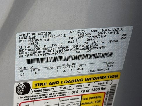 Used 2025 Ford Expedition Platinum AWD/4WD image 33