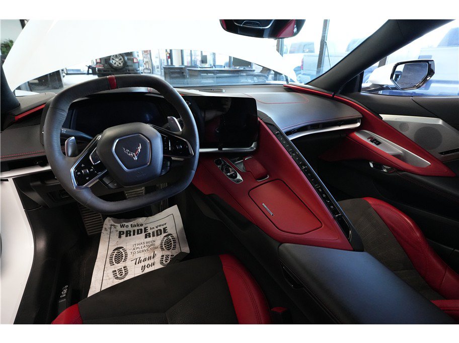 Used 2022 Chevrolet Corvette Stingray Preferred Cpe w/ Z51 Performance Package RWD image 13