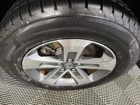 Used 2024 Honda Pilot EX-L image 13