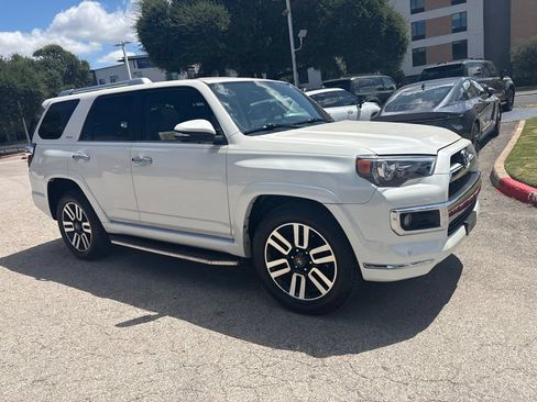 Used 2017 Toyota 4Runner Limited RWD image 7