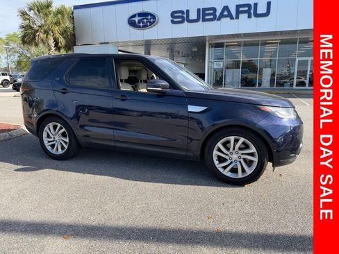 Used 2018 Land Rover Discovery HSE AWD/4WD image 1