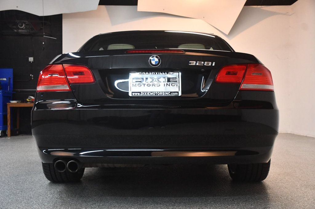 Used 2008 BMW 328i Convertible RWD image 14