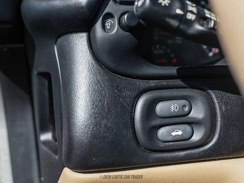 Used 1999 Chevrolet Corvette Convertible w/ Memory Pkg image 41