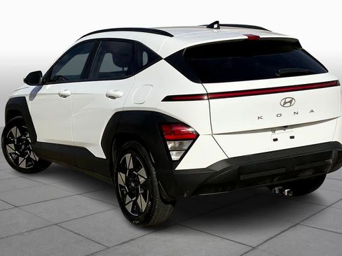 Used 2025 Hyundai Kona SEL image 11
