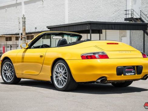 Used 2000 Porsche 911 Carrera 4 image 44