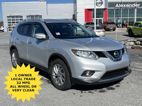 Used 2014 Nissan Rogue SL image 1