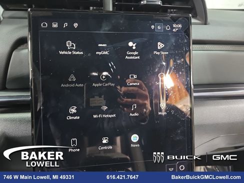 New 2026 GMC Terrain AT4 w/ Convenience Package III image 21