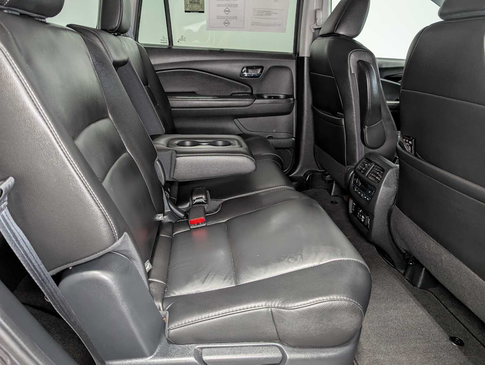Used 2020 Honda Pilot Touring image 43
