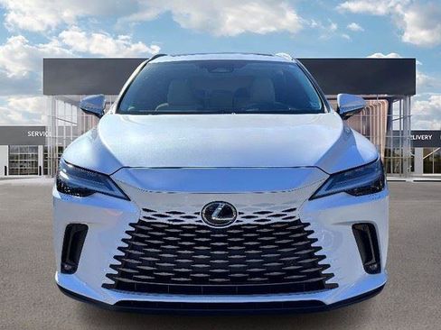 Used 2023 Lexus RX 350 w/ Accessory Package (Z1) image 2