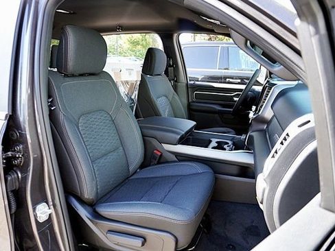 New 2026 RAM 1500 Big Horn AWD/4WD image 16