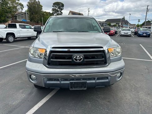 Used 2012 Toyota Tundra 2WD CrewMax w/ Tow Pkg image 6