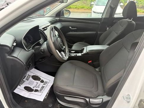 Used 2023 Hyundai Tucson SE FWD image 6