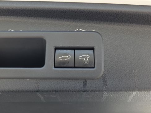 Certified 2025 Toyota 4Runner TRD Off-Road Premium AWD/4WD image 10