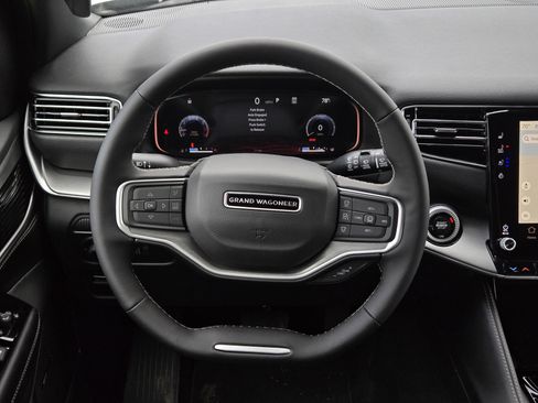 New 2026 Jeep Grand Wagoneer L 4WD image 24