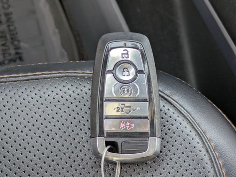 Used 2021 Ford F150 Platinum w/ Equipment Group 701A High AWD/4WD image 34