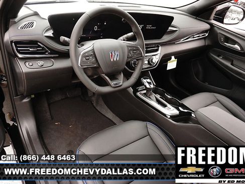 New 2026 Buick Envista Sport Touring image 10