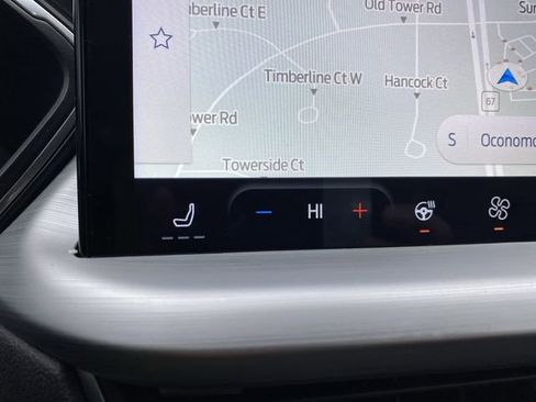 Used 2023 Ford Escape Platinum image 7