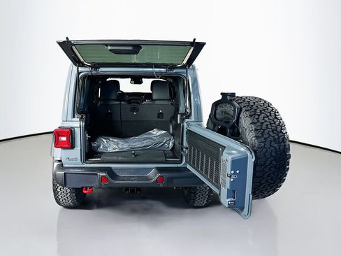 New 2026 Jeep Wrangler Unlimited Rubicon AWD/4WD image 16