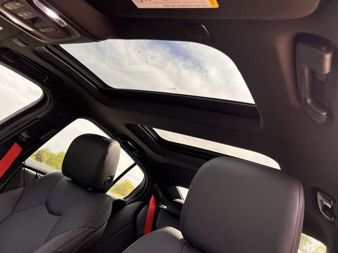 New 2026 Cadillac CT5 V image 19