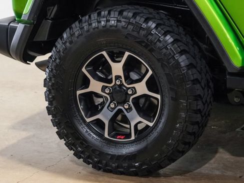 Used 2019 Jeep Wrangler Unlimited Rubicon AWD/4WD image 27