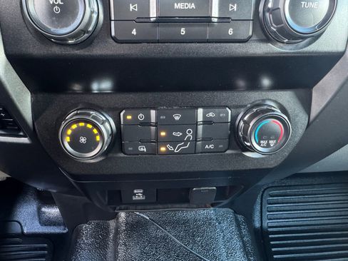 Used 2020 Ford F350 XLT AWD/4WD image 25