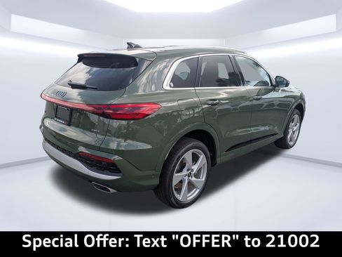 New 2026 Audi Q5 Premium AWD/4WD image 2