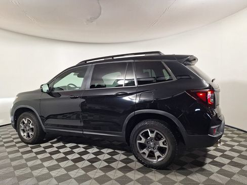 Used 2023 Honda Passport TrailSport image 7
