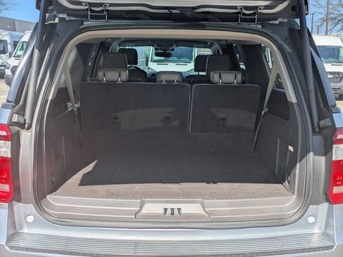 Used 2021 Ford Expedition Max XLT image 9