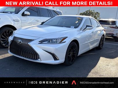 Used 2021 Lexus ES 350 w/ Accessory Package 2