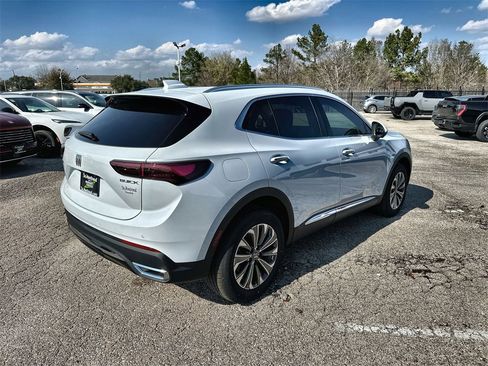 New 2026 Buick Envision Preferred image 11