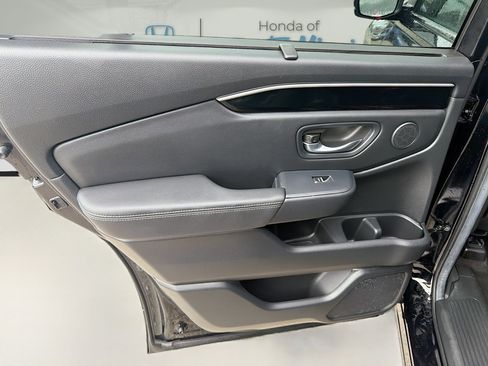 Certified 2025 Honda Pilot EX-L image 26