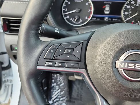 Used 2025 Nissan Sentra SV w/ All-Weather Package FWD image 17