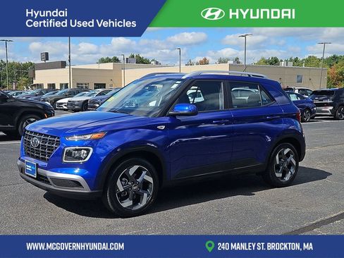 Certified 2025 Hyundai Venue Limited image 1