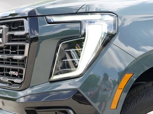 New 2026 GMC Yukon AT4 Ultimate image 3