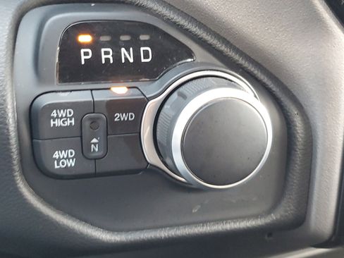 Used 2024 RAM 2500 Big Horn w/ Night Edition image 19