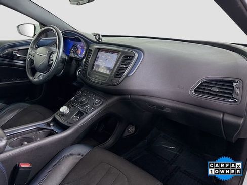 Used 2015 Chrysler 200 S w/ Navigation & Sound Group I image 30